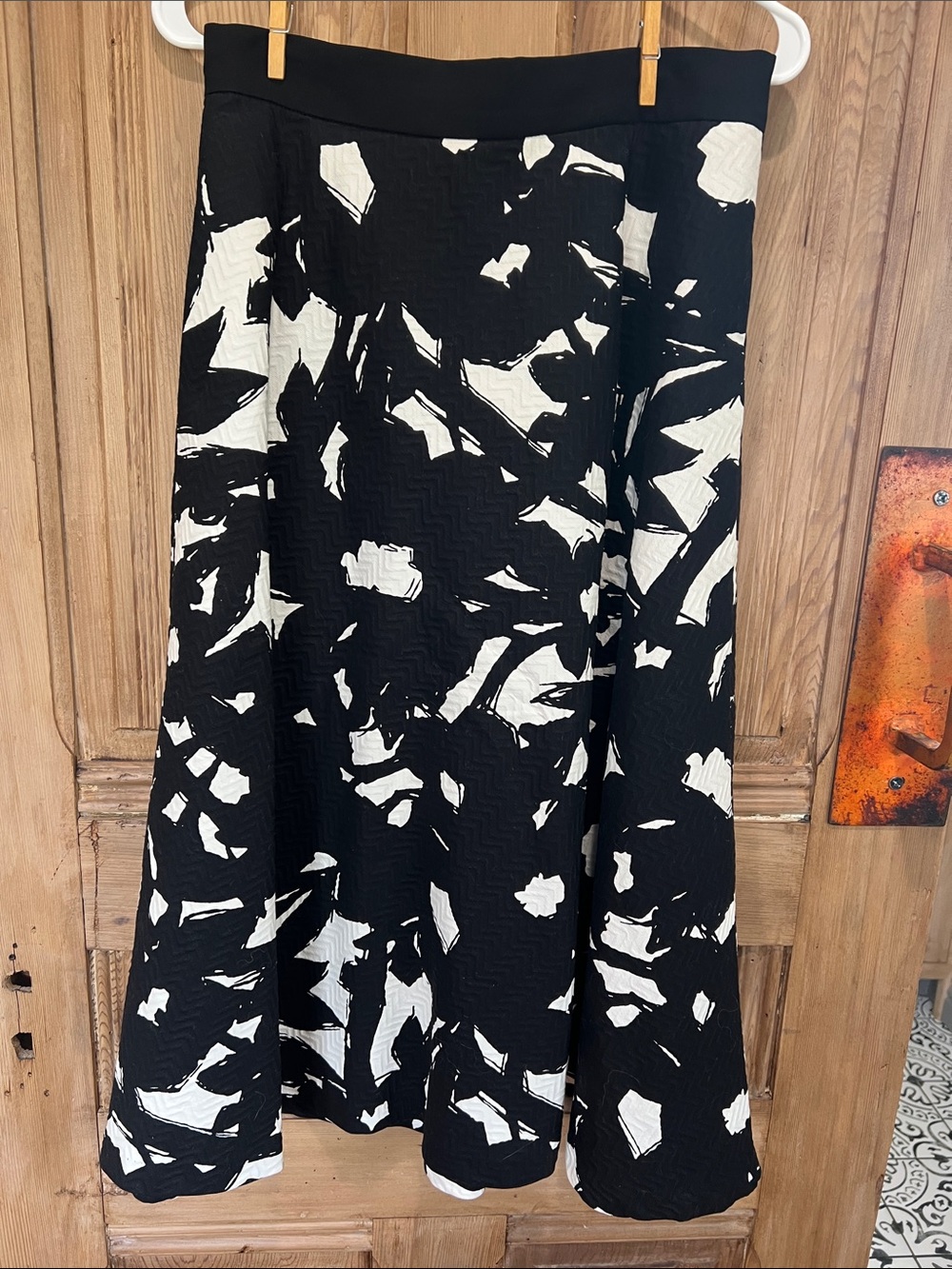 Banana Republic Black and White Abstract A-Line Skirt